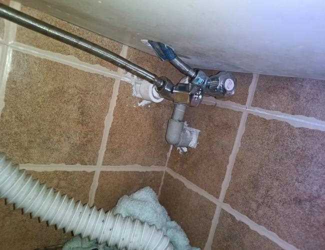 北京站管道疏通下水道疏通彈簧拔不出來